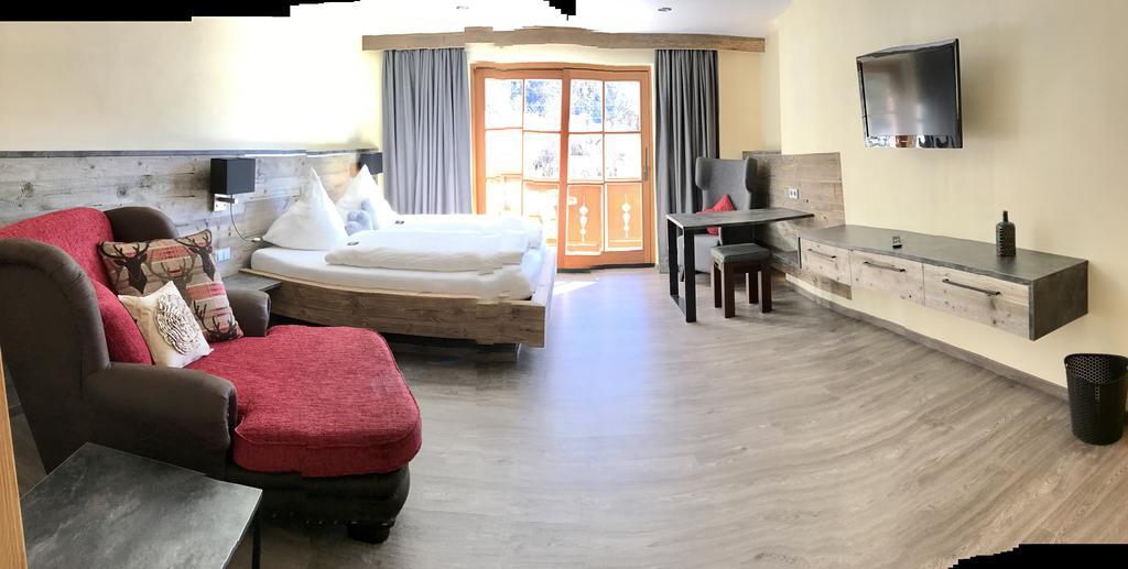 מוטנוואלד Gaestehaus Edlhuber מראה חיצוני תמונה