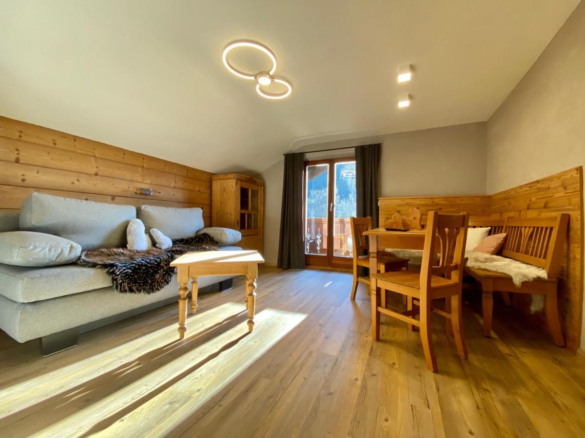 מוטנוואלד Gaestehaus Edlhuber מראה חיצוני תמונה